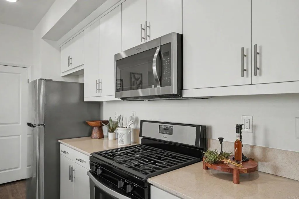 https://cdn.realtyfeed.com/cdn/127/306770320/06cf4ea9e7ee8291ffbc2a1858235148.webp