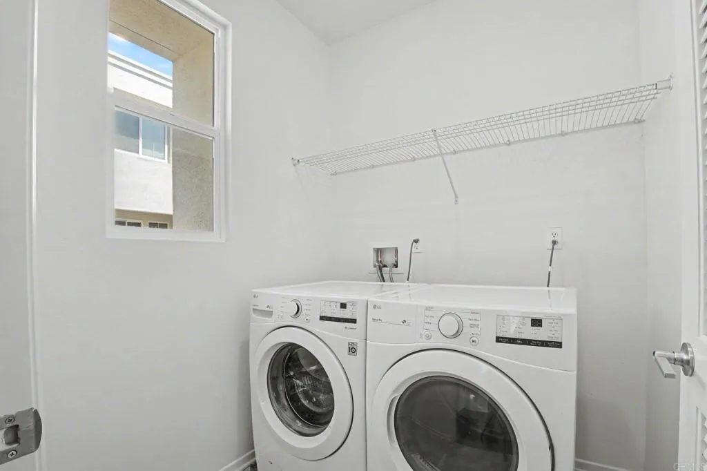https://cdn.realtyfeed.com/cdn/127/306770320/349ad4e809f6e88dc9be88081af7e584.webp