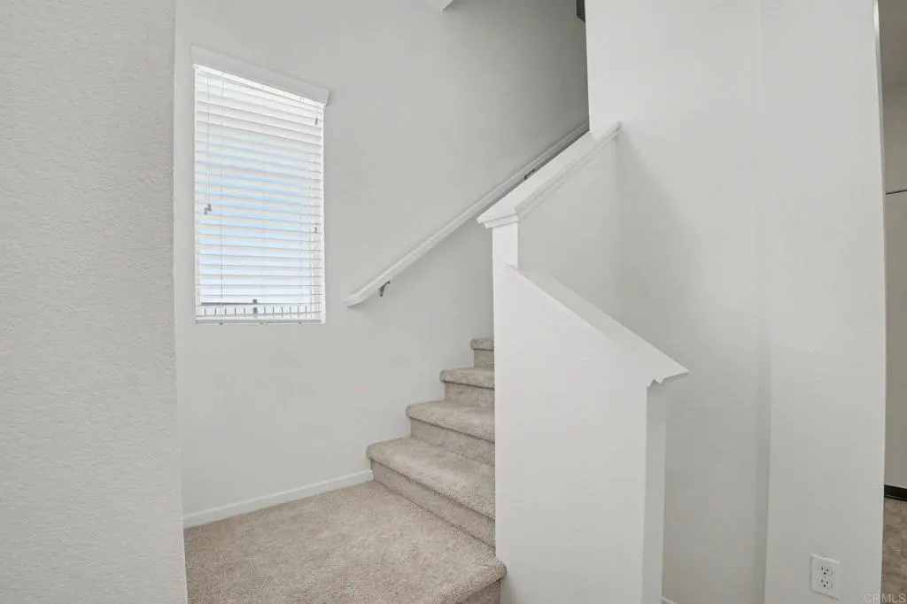 https://cdn.realtyfeed.com/cdn/127/306770320/589fd451bdad3eb51dddf03c7745e2c6.webp