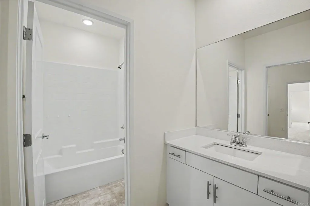 https://cdn.realtyfeed.com/cdn/127/306770320/66b3695d418d2427dd48f9d4278ac07c.webp