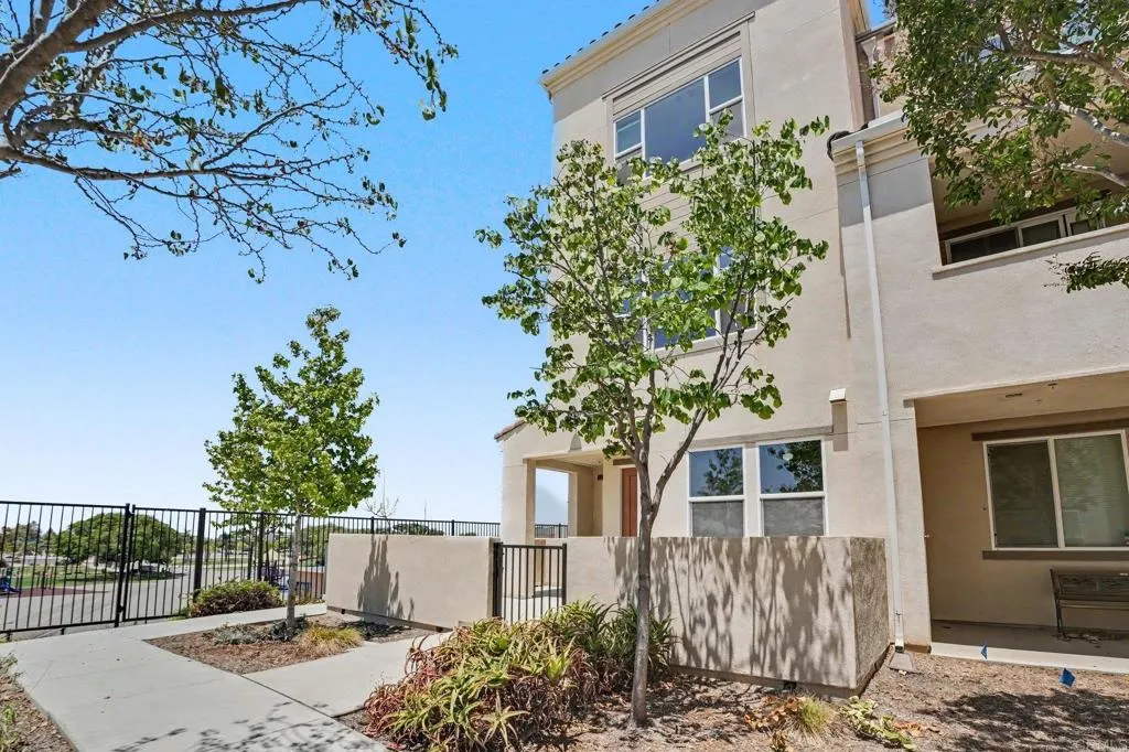 https://cdn.realtyfeed.com/cdn/127/306770320/cd2e7ad75bece11b6bb8445b45b5e3b6.webp