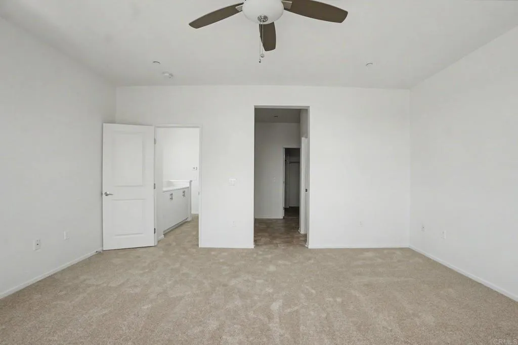https://cdn.realtyfeed.com/cdn/127/306770320/f03bdbf6870acae7a1919f902b884b99.webp