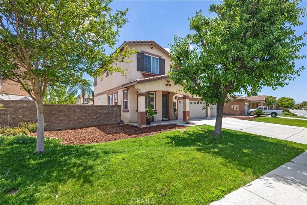 29305 Fall River, Menifee, CA 92584 - Photo 3 of 48, Menifee, CA