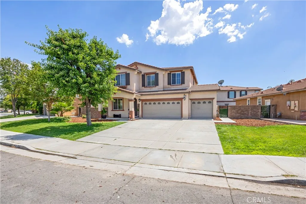29305 Fall River, Menifee, CA 92584 - Main photo, Menifee, CA