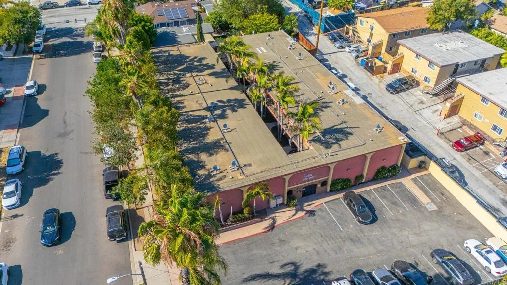 https://cdn.realtyfeed.com/cdn/127/306770332/cebc151a9fe925175ec10992241e3828.webp