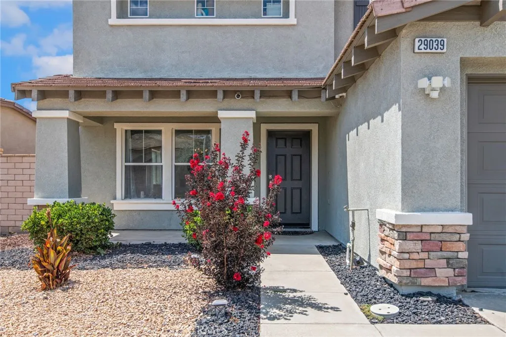 29039 Turtle Rock Court, Canyon Lake, CA 92587 - Photo 3 of 45, Canyon Lake, CA
