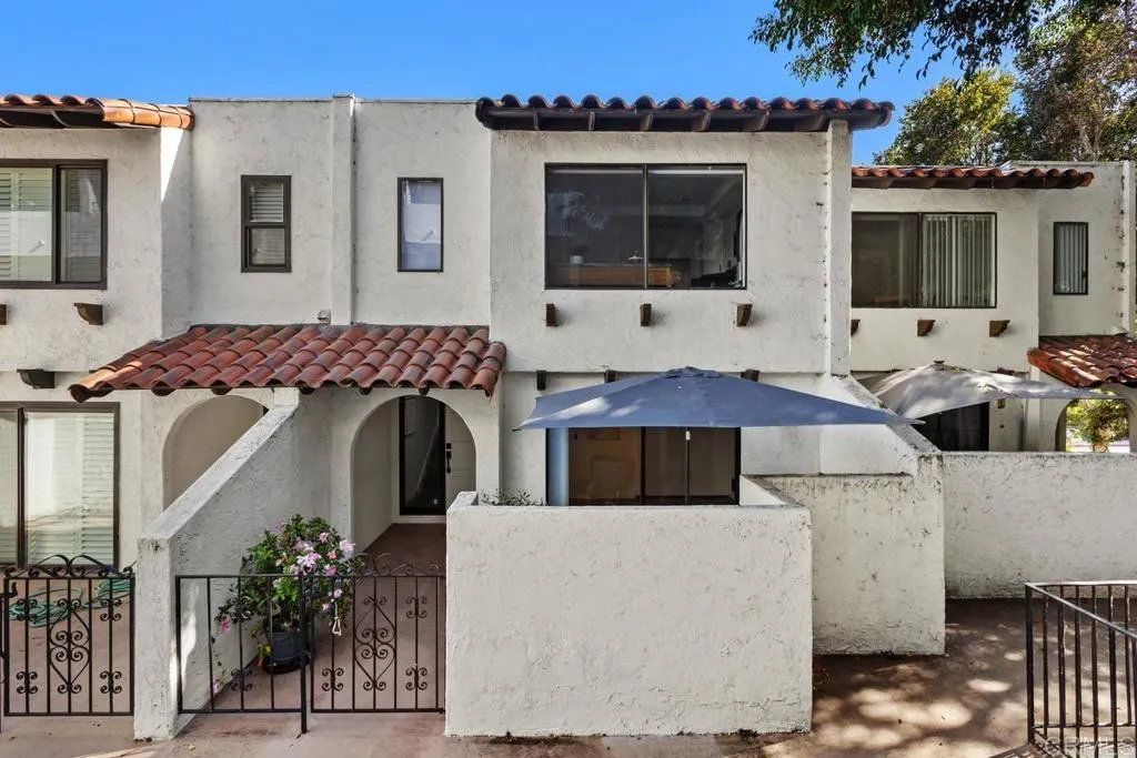 7306 Alicante Road Unit 2, Carlsbad, CA 92009 - Main photo, Carlsbad, CA