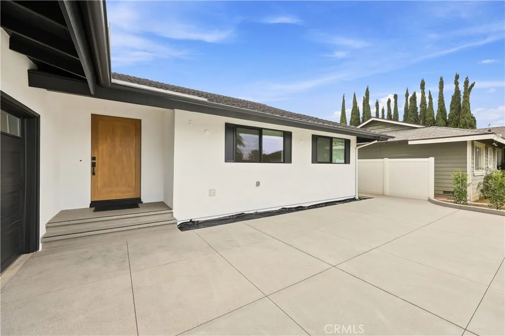 17511 Leafwood, Tustin, CA 92780 - Photo 5 of 44, Tustin, CA