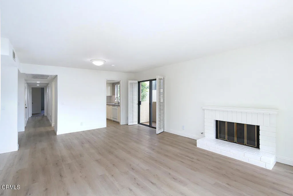 150 S Michigan Avenue Unit 201, Pasadena, CA 91106 - Photo 4 of 23, Pasadena, CA