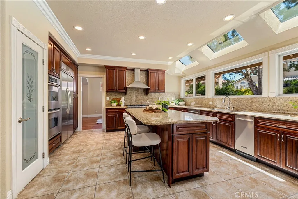 970 S Barton Court, Anaheim Hills, CA 92808 - Photo 5 of 65, Anaheim Hills, CA