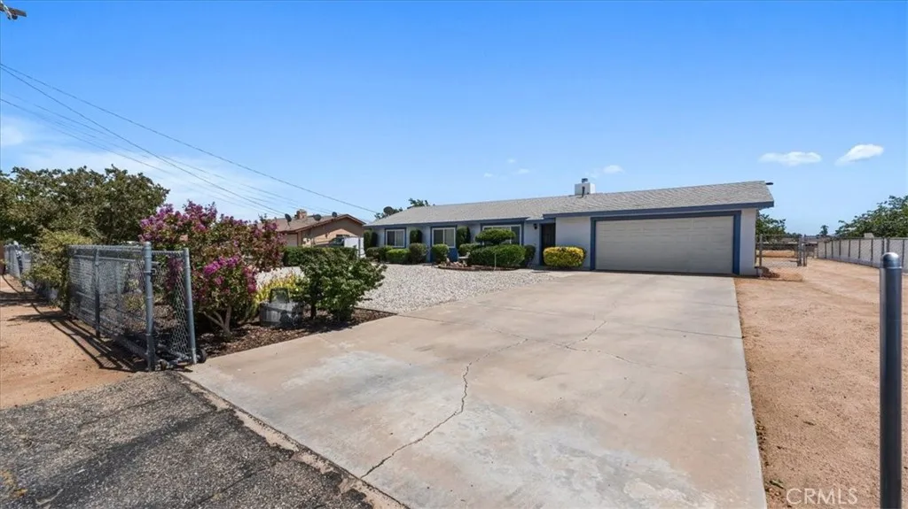 17821 Deodar, Hesperia, CA 92345 - Photo 2 of 24, Hesperia, CA