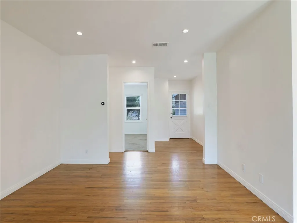 20743 Cantara Street, Winnetka, CA 91306 - Photo 4 of 29, Winnetka, CA