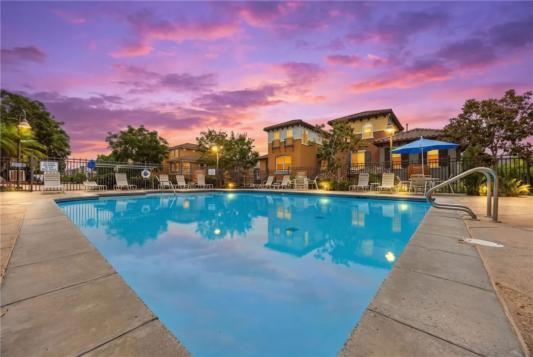 https://cdn.realtyfeed.com/cdn/127/306770395/087048b8c30fe15d6ae16ee035d6e0f3.webp