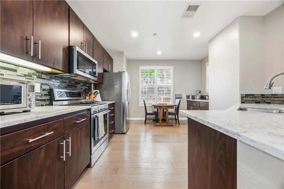 Photo #14: SW26155957 Listing: Photo #14