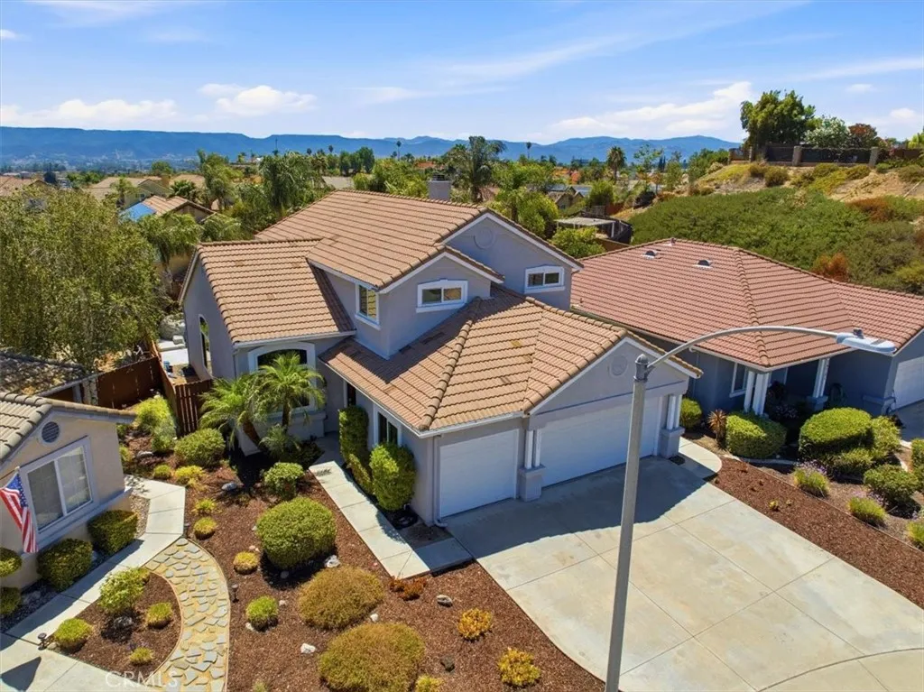 39785 Naples, Murrieta, CA 92563 - Photo 4 of 48, Murrieta, CA