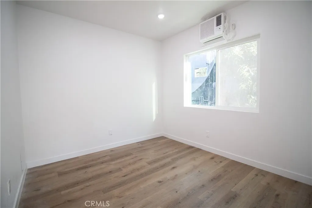 432 S St. Louis Street, Los Angeles, CA 90006 - Photo 5 of 7, Los Angeles, CA