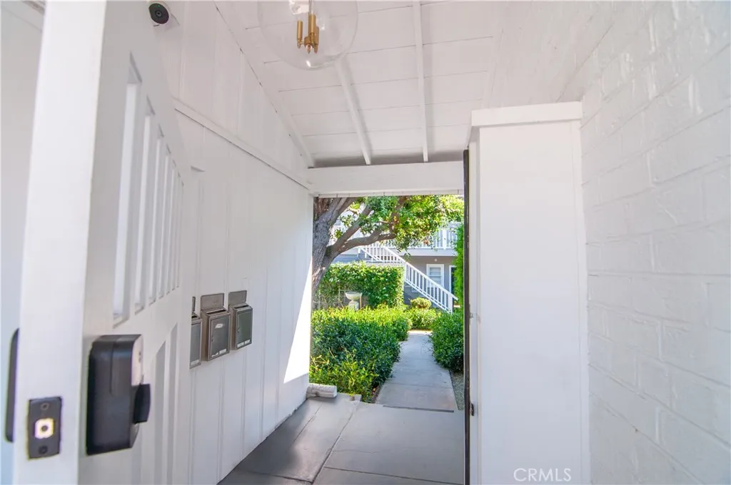 1145 North Coast Highway Unit C, Laguna Beach, CA 92651 - Photo 4 of 14, Laguna Beach, CA