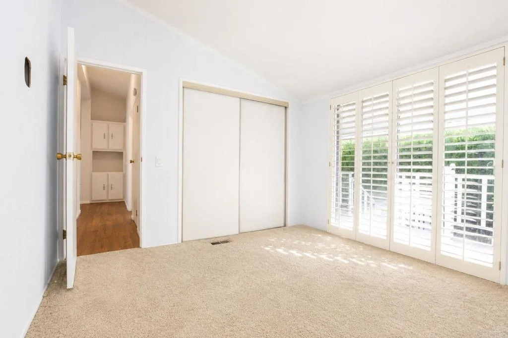 https://cdn.realtyfeed.com/cdn/127/306770416/841b635fd75c97051780fab11276e85b.webp