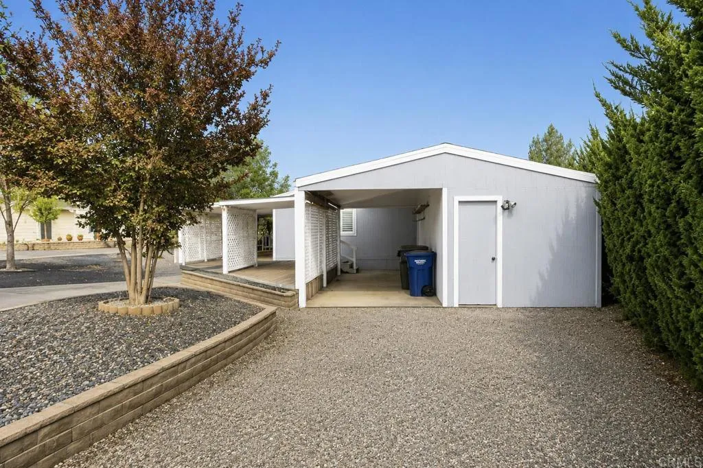 https://cdn.realtyfeed.com/cdn/127/306770416/b13859325664399cbcc5fda5b135a11b.webp