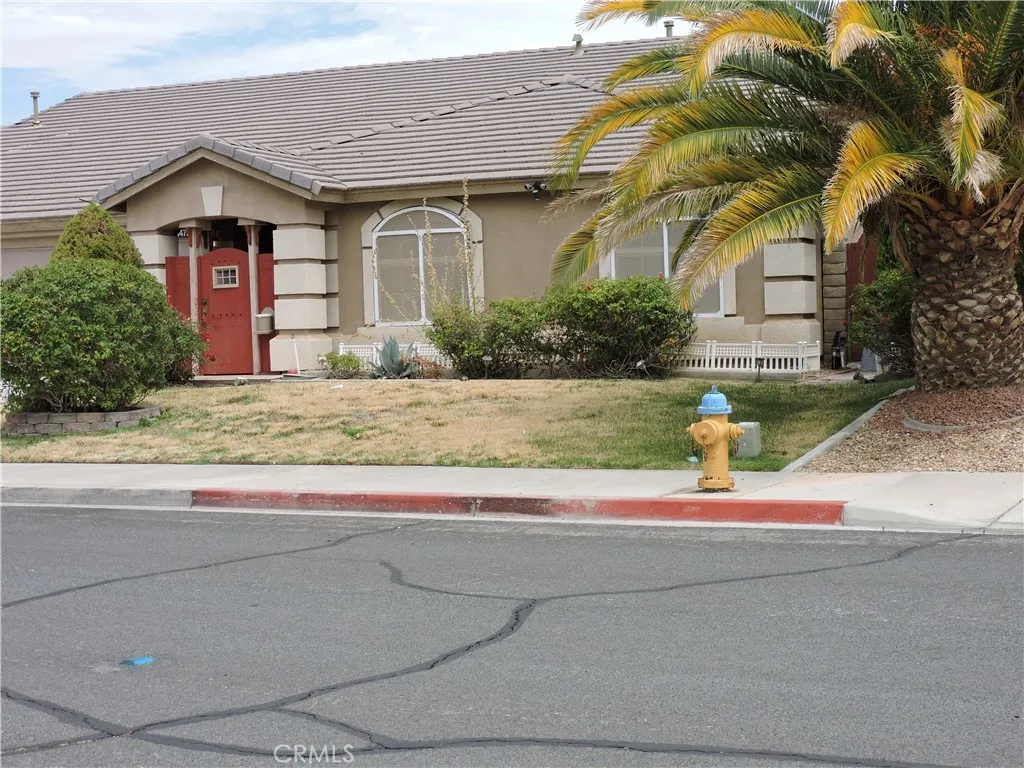 14733 Ladybird, Victorville, CA 92394 - Photo 3 of 22, Victorville, CA