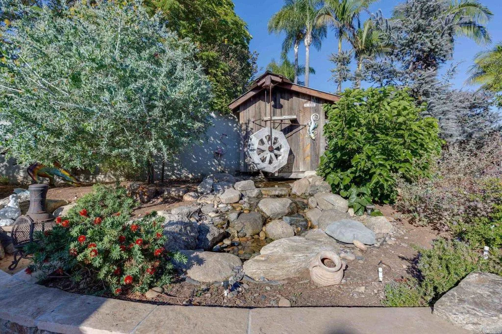 https://cdn.realtyfeed.com/cdn/127/306770418/1c5527eebe459f2546c50cf06e8e20e1.webp