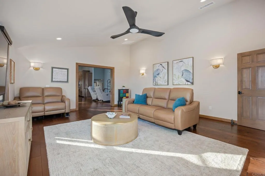 https://cdn.realtyfeed.com/cdn/127/306770418/1cdcea8339a525c8caa2c0b9eb1c536f.webp