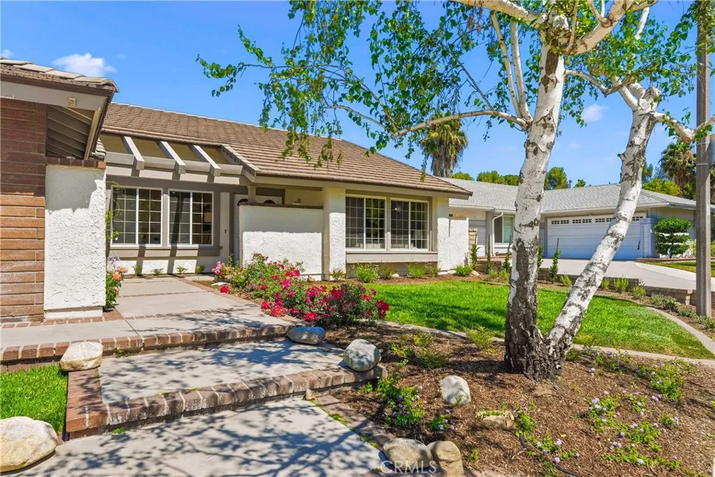 25660 Lochmoor Road, Valencia, CA 91355 - Photo 4 of 75, Valencia, CA