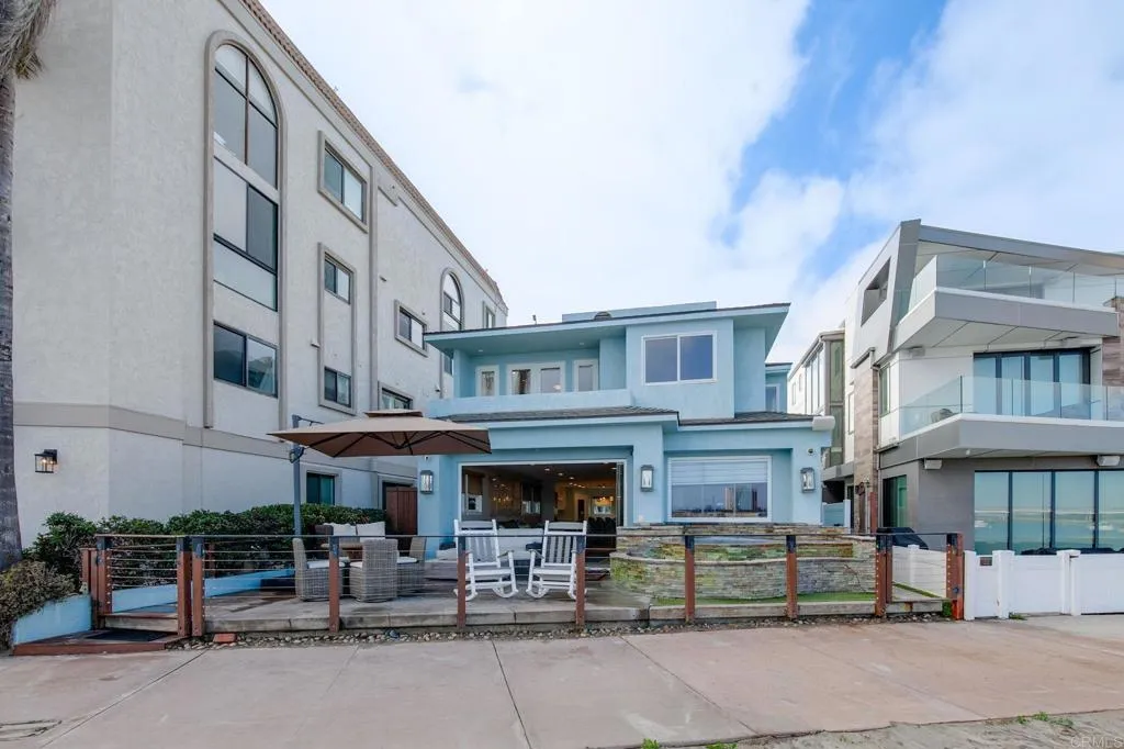 https://cdn.realtyfeed.com/cdn/127/306770426/0e1e741e898804a12140132fc2f6d126.webp