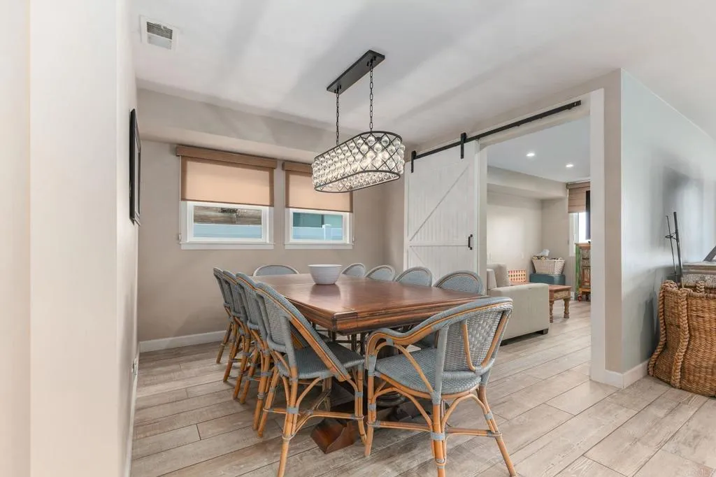https://cdn.realtyfeed.com/cdn/127/306770426/3bdde6803092c8d273230082d6f57f38.webp