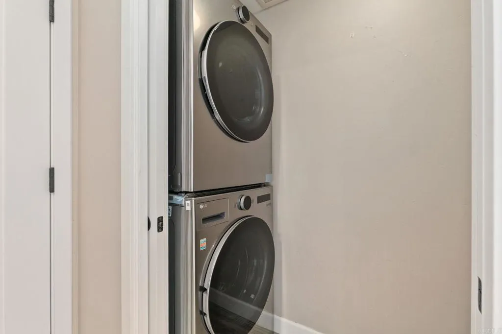 https://cdn.realtyfeed.com/cdn/127/306770426/3ca875c196b53d95e9ca773c800397ef.webp