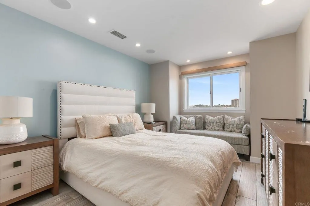 https://cdn.realtyfeed.com/cdn/127/306770426/6c4236f68dd56ef29a3e8eac89cb0191.webp