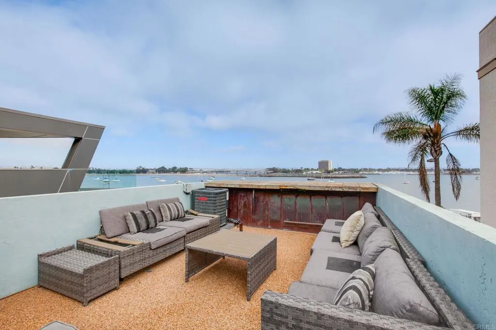 https://cdn.realtyfeed.com/cdn/127/306770426/b7b75a8118171f2afa0550187fa99699.webp