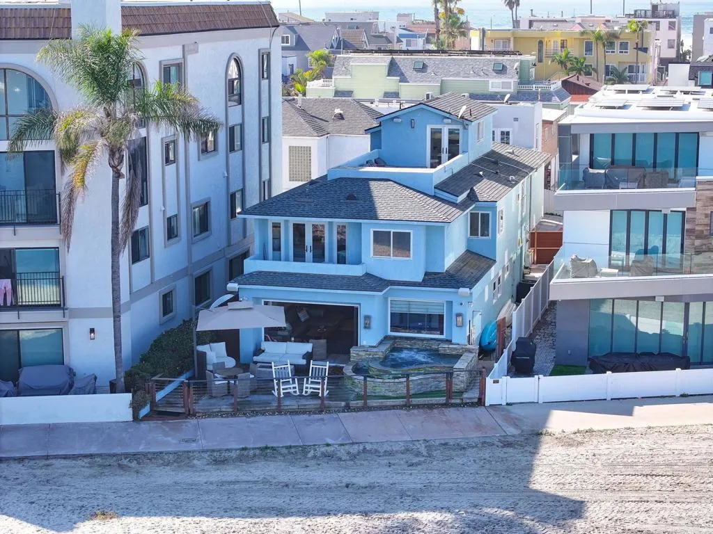 https://cdn.realtyfeed.com/cdn/127/306770426/d05c2b0e0b8e16bcc6e9ccc1bb44e53b.webp