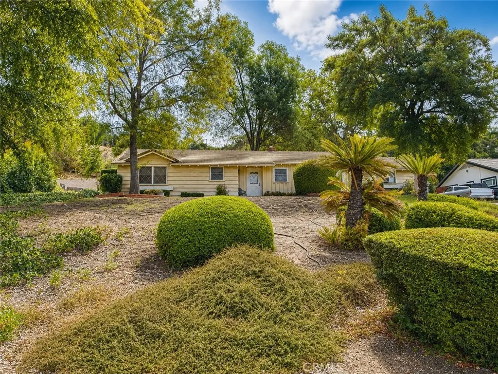 700 S Corrida Drive, Covina, CA 91724 - Photo 4 of 15, Covina, CA