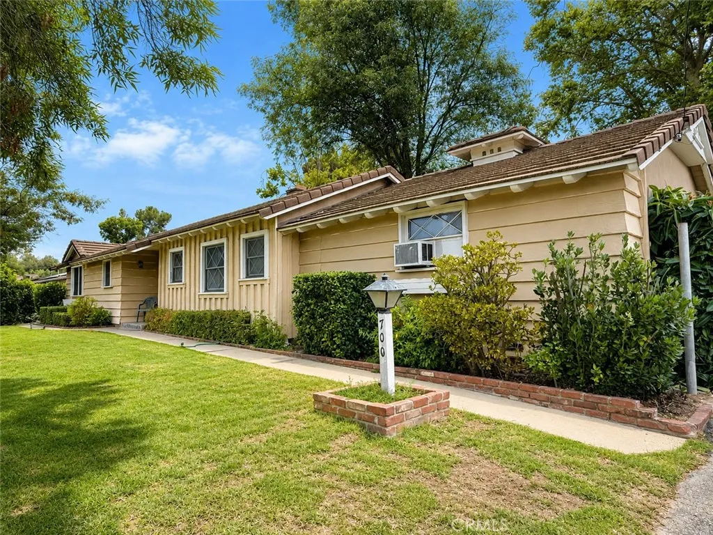 700 S Corrida Drive, Covina, CA 91724 - Photo 2 of 15, Covina, CA