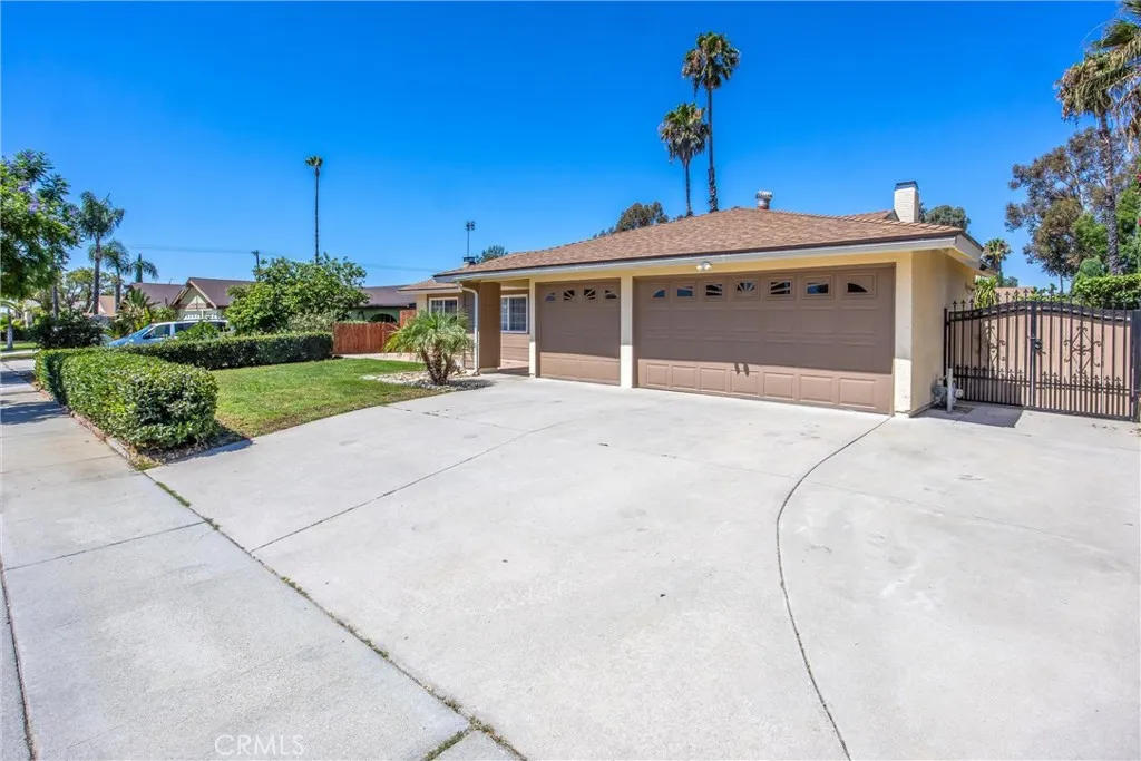 1648 N Althea, Rialto, CA 92376 - Photo 4 of 46, Rialto, CA