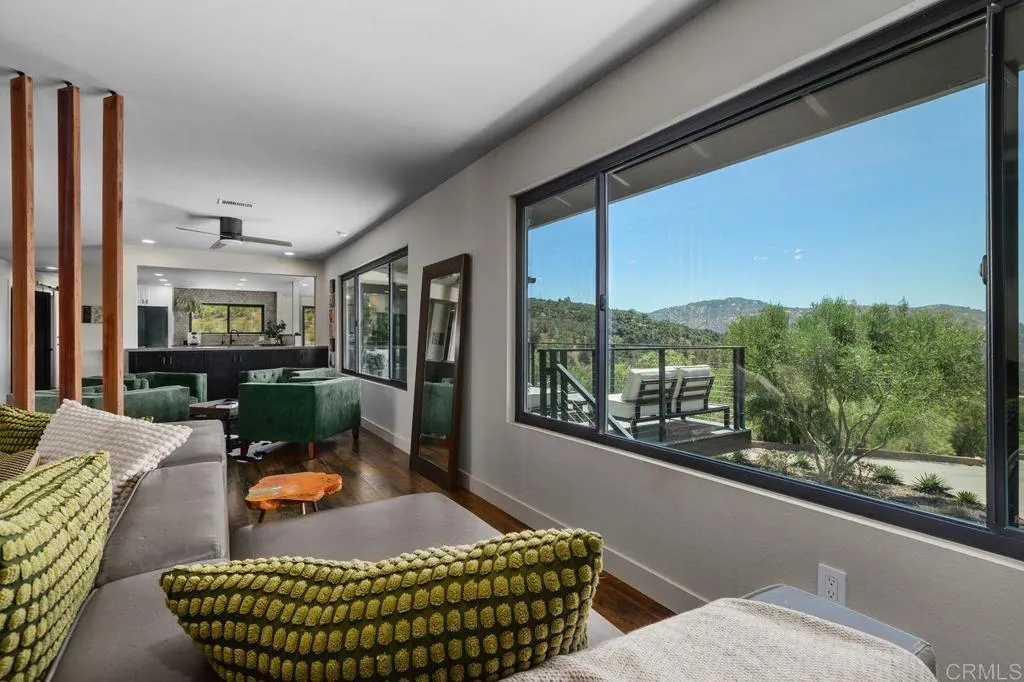https://cdn.realtyfeed.com/cdn/127/306770449/24503174ff15224aff5b0efc250f60c2.webp