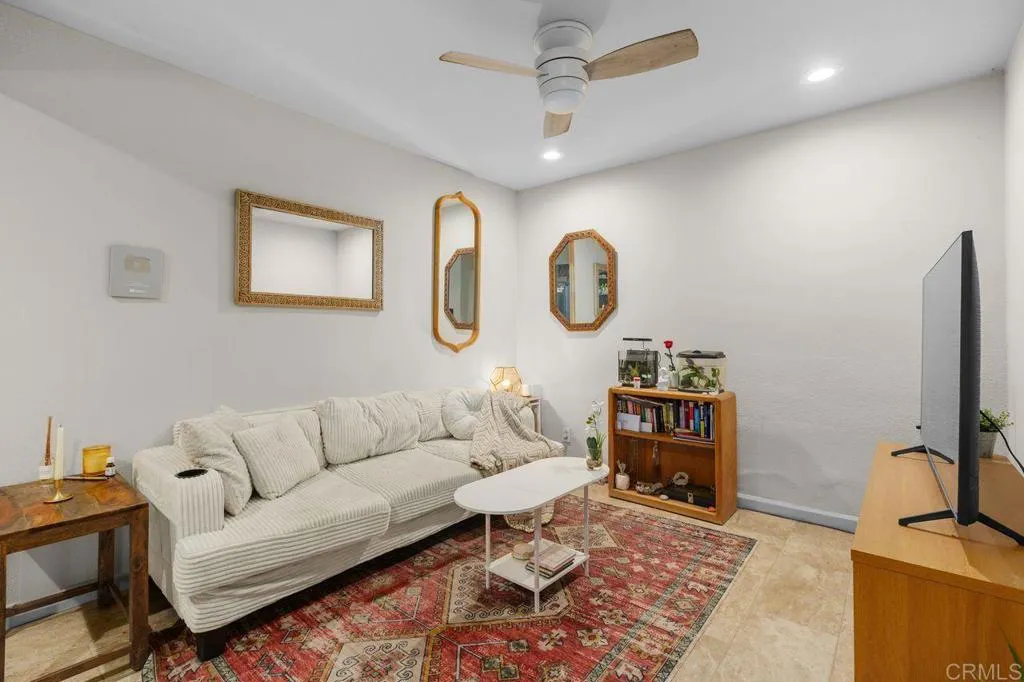 https://cdn.realtyfeed.com/cdn/127/306770449/7a94616767ccfbb2380716074d616a0d.webp