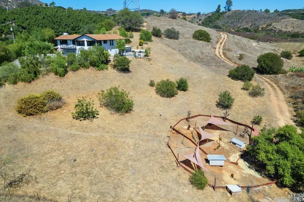 https://cdn.realtyfeed.com/cdn/127/306770449/7d8f788329e14faaac1e14f1aa009063.webp