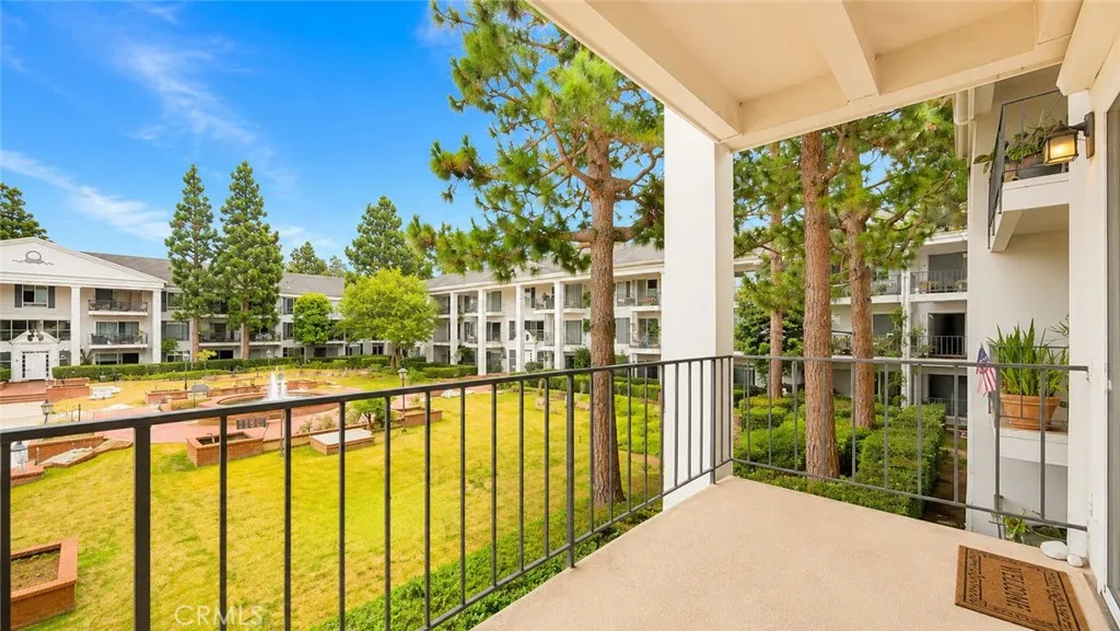 102 Scholz Unit 243, Newport Beach, CA 92663 - Photo 3 of 25, Newport Beach, CA