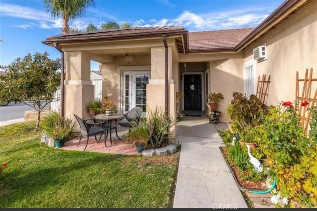 1989 Warwick, San Jacinto, CA 92582 - Main photo, San Jacinto, CA