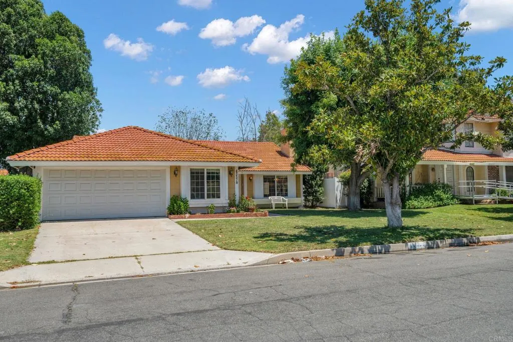 45378 Clubhouse Drive, Temecula, CA 92592 - Photo 2 of 33, Temecula, CA