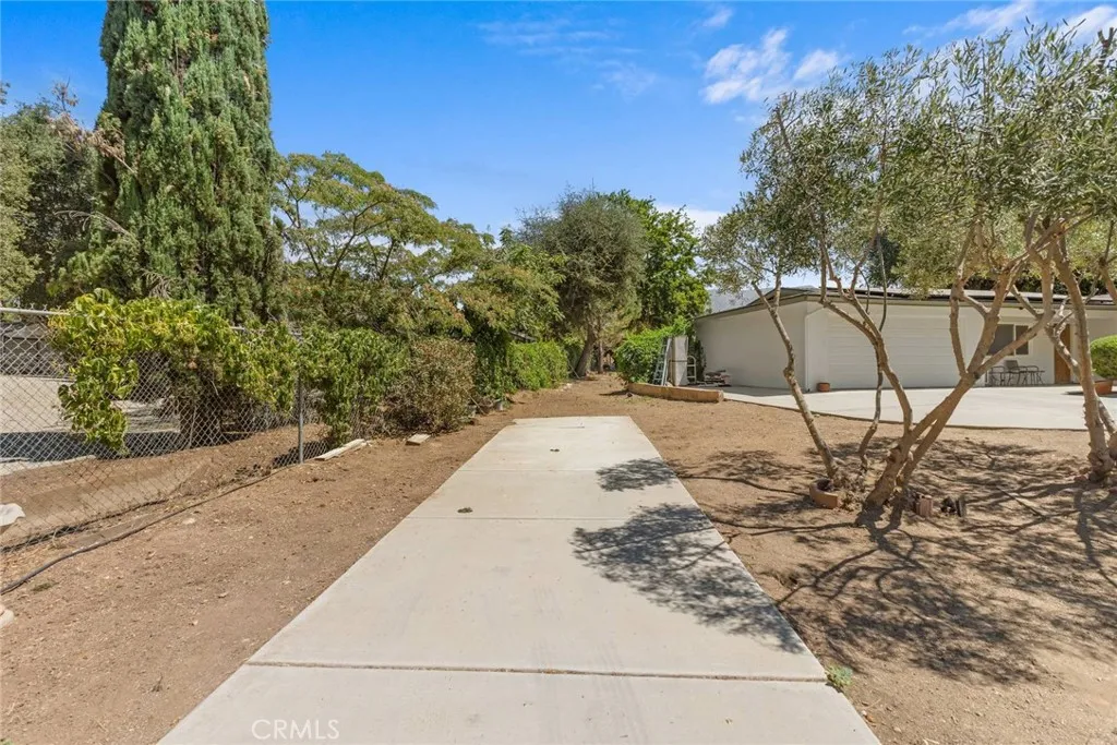39664 Orchard, Cherry Valley, CA 92223 - Photo 5 of 46, Cherry Valley, CA