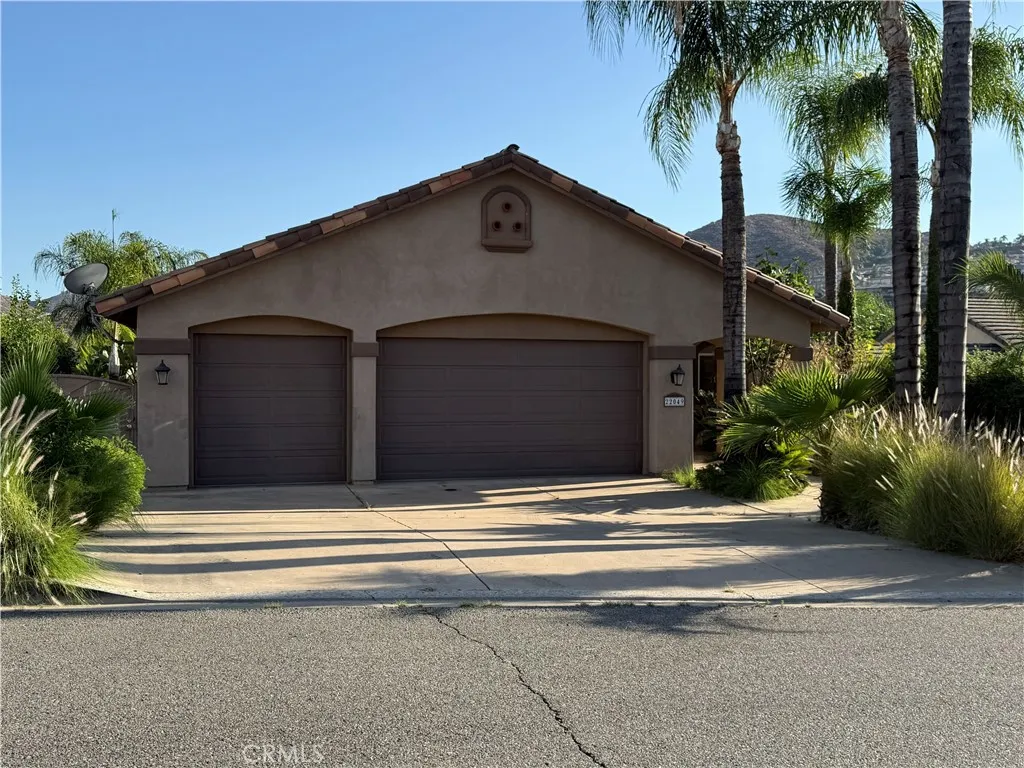 22049 Loch Lomond, Canyon Lake, CA 92587 - Main photo, Canyon Lake, CA