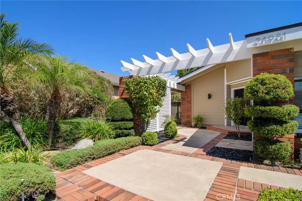 24981 Sausalito, Laguna Hills, CA 92653 - Photo 5 of 49, Laguna Hills, CA