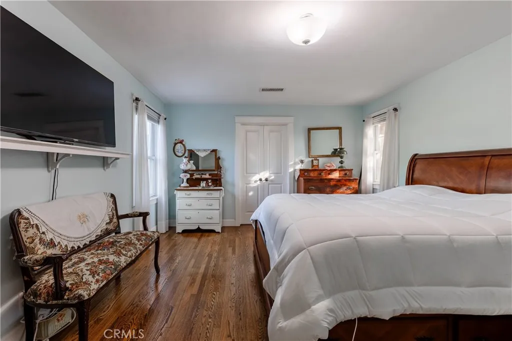 https://cdn.realtyfeed.com/cdn/127/306770508/659d1cf0ae619ff22c9fd05eb350312b.webp