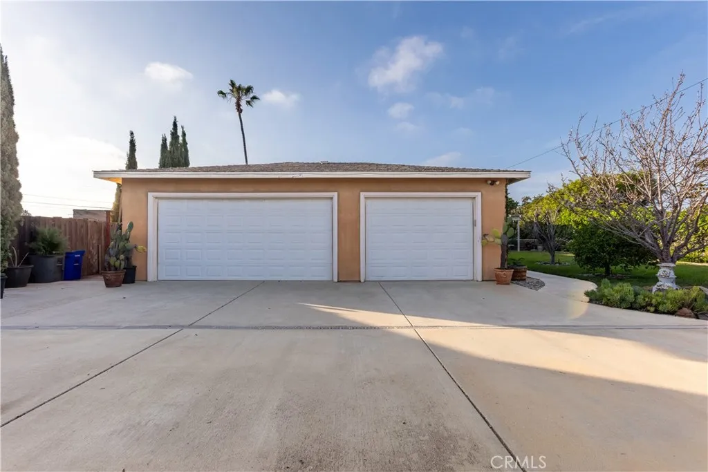 https://cdn.realtyfeed.com/cdn/127/306770508/7e91de2cfa21011ee1f02c426aed184b.webp