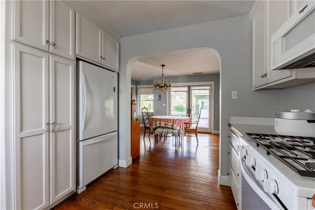 https://cdn.realtyfeed.com/cdn/127/306770508/9b55b2149ebe5cfe0301c3684f23a968.webp