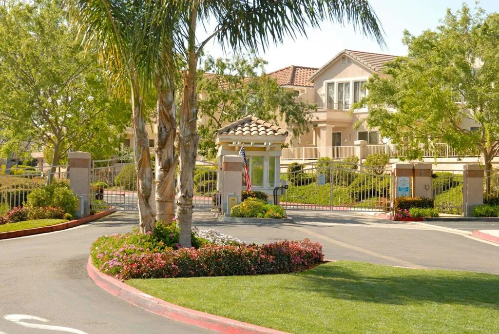 https://cdn.realtyfeed.com/cdn/127/306770532/84c5bb4e08ee7dae5582ff94a417139f.webp