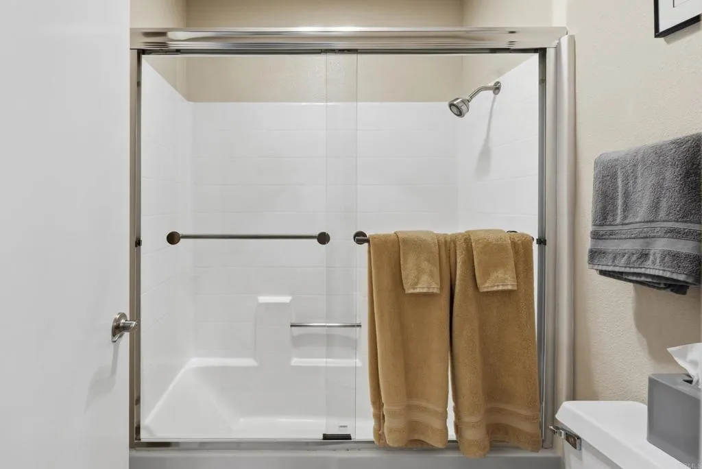 https://cdn.realtyfeed.com/cdn/127/306770532/b420d11d318ae703636c4fcd69c7ebf8.webp